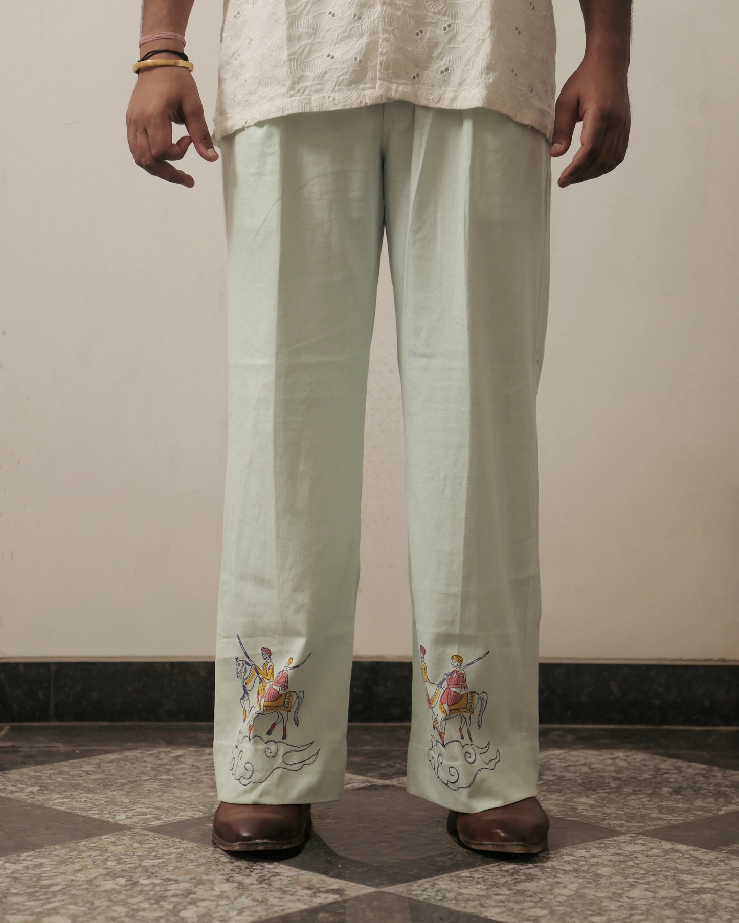 Udta Ghoda Trouser