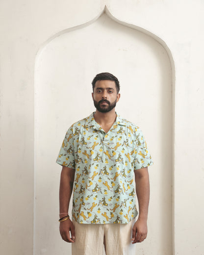Aadamkhor Short Kurta