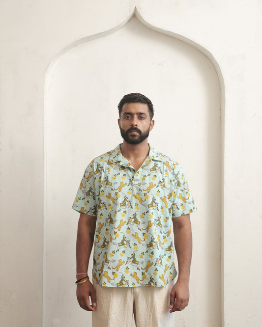 Aadamkhor Short Kurta